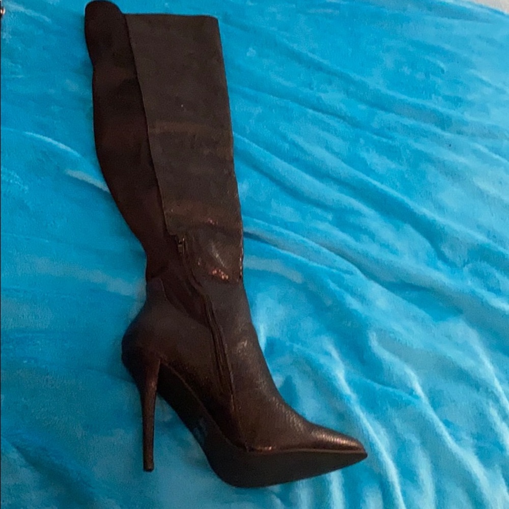 Black knee high boots